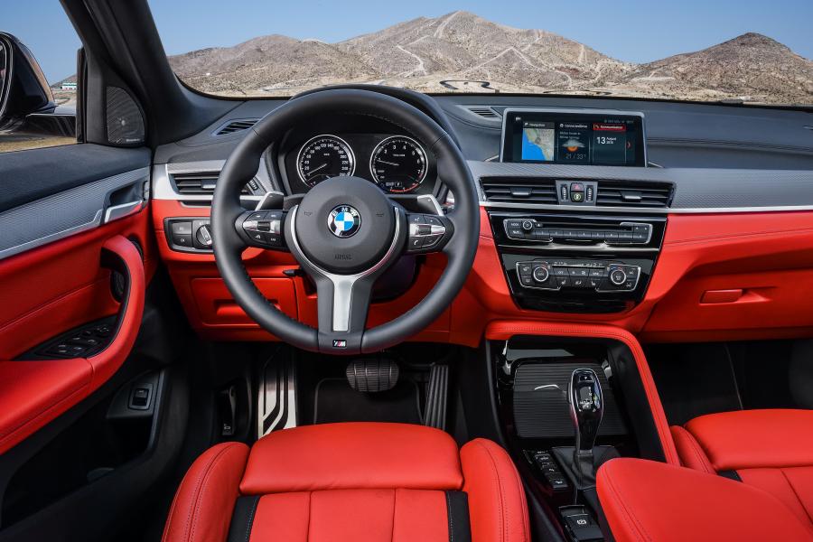 Торпедо BMW X2 M35i (F39) 2018 года  (WW) (фото 24 из 131)